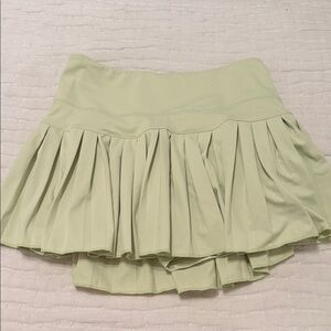 Gold hinge skirt light green